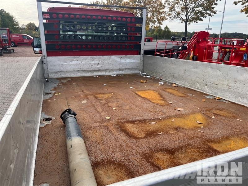 Iveco KIPPER3,5T 4x2 Flatbed Dump Truck (Inoperable) Tippbil