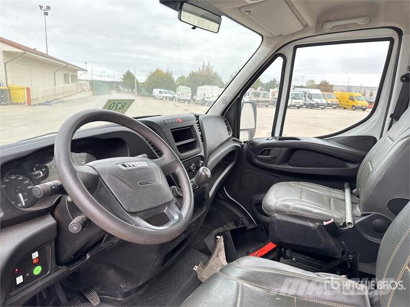 Iveco MT 202 20.2 m on Iveco 35-140 4x2 Camion Nacelle B Bilmontert lift