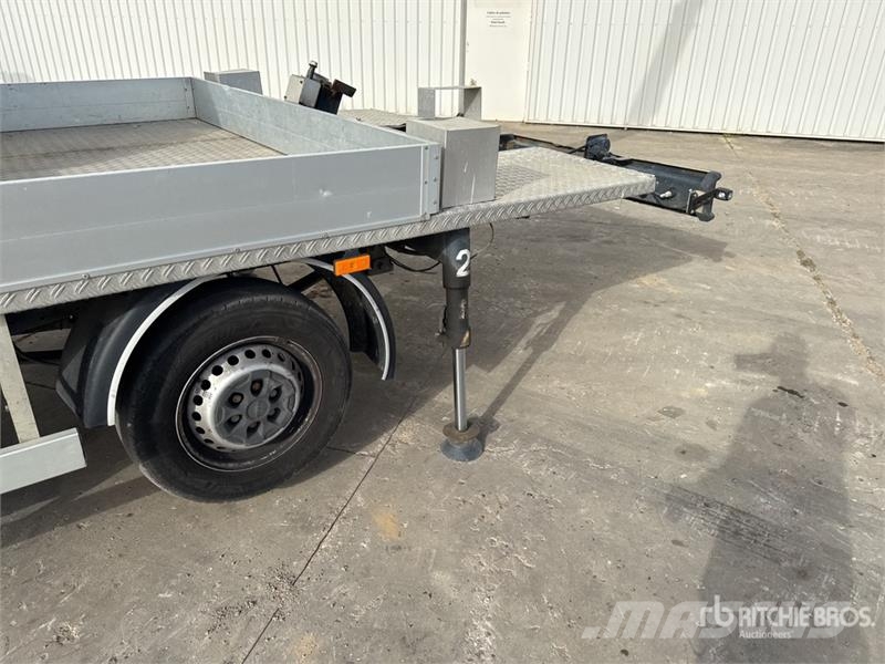 Iveco MT 202 20.2 m on Iveco 35-140 4x2 Camion Nacelle B Teherautóra szerelt emelők és állványok