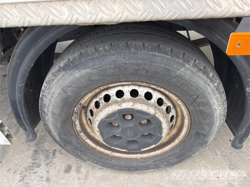 Iveco MT 202 20.2 m on Iveco 35-140 4x2 Camion Nacelle B Bilmontert lift