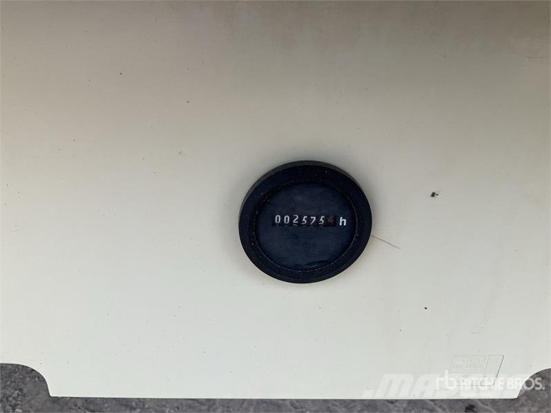 Iveco MT 240 24 m on Iveco 35-120 4x2 Camion Nacelle Buc Camion nacelle