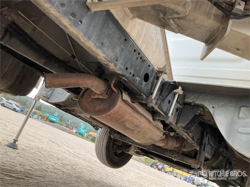 Iveco MT 240 24 m on Iveco 35-120 4x2 Camion Nacelle Buc Camion nacelle