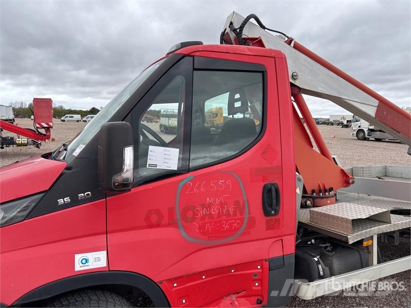 Iveco on Iveco 35-120 4x2 Camion Nacelle Bucket Truck (I Auto korvtõstukid
