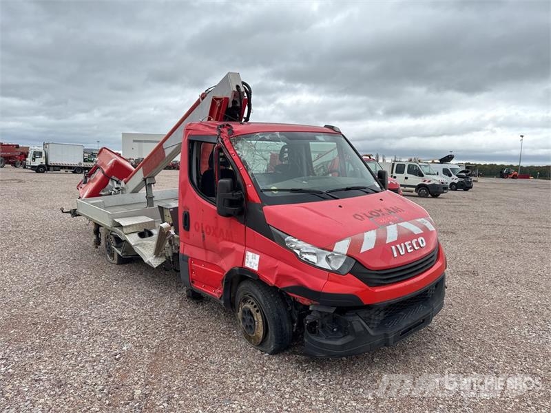 Iveco on Iveco 35-120 4x2 Camion Nacelle Bucket Truck (I Auto korvtõstukid