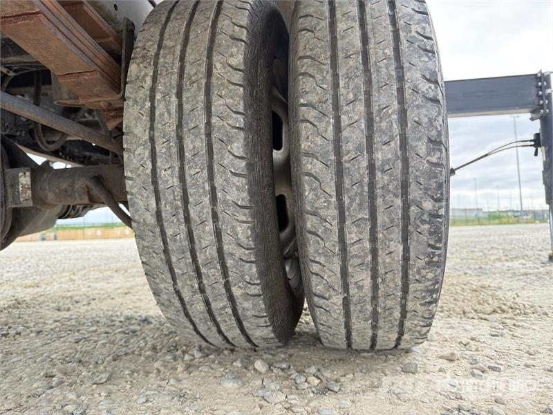 Iveco Palfinger PK3400 990 kg on Iveco Daily 35C14 Dump Tovornjaki z žerjavom