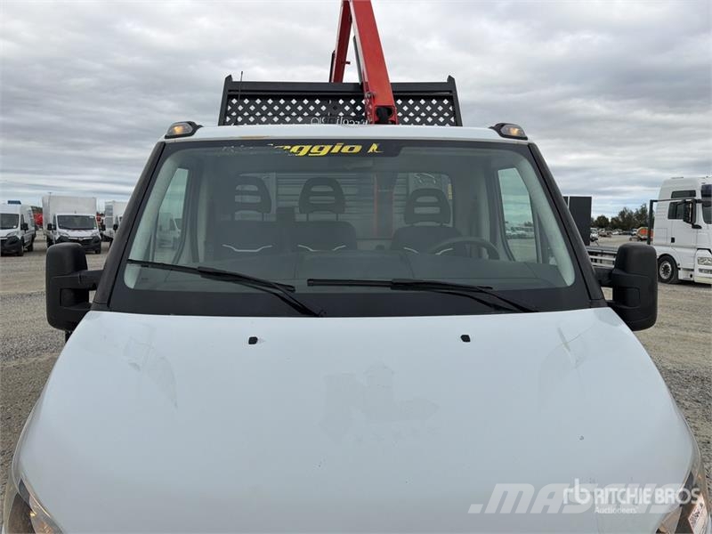 Iveco Palfinger PK3400 990 kg on Iveco Daily 35C14 Dump Tovornjaki z žerjavom
