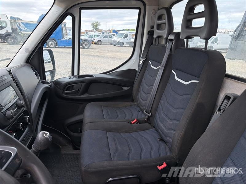 Iveco Palfinger PK3400 990 kg on Iveco Daily 35C14 Dump Tovornjaki z žerjavom