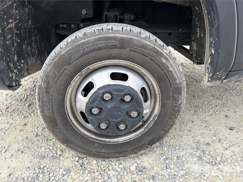 Iveco Palfinger PK3400 990 kg on Iveco Daily 35C14 Dump Tovornjaki z žerjavom