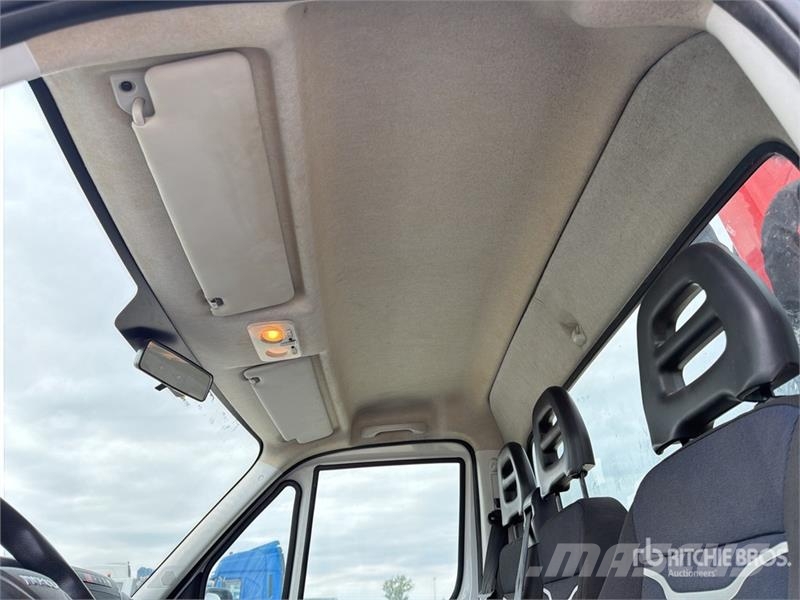 Iveco Palfinger PK3400 990 kg on Iveco Daily 35C14 Dump Tovornjaki z žerjavom