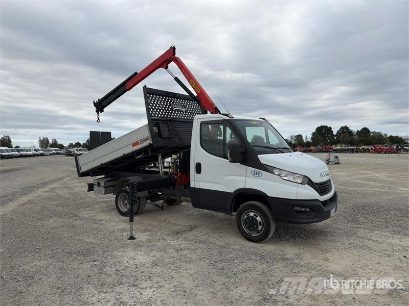 Iveco Palfinger PK3400 990 kg on Iveco Daily 35C14 Dump Tovornjaki z žerjavom