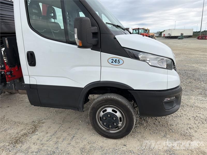 Iveco Palfinger PK3400 990 kg on Iveco Daily 35C14 Dump Tovornjaki z žerjavom