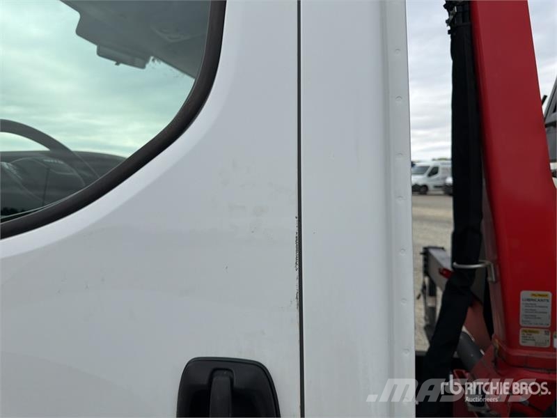 Iveco Palfinger PK3400 990 kg on Iveco Daily 35C14 Dump Tovornjaki z žerjavom
