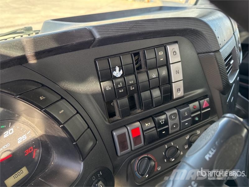 Iveco Stralis 360 EEV 8x2 Camion Plateau Flatbed Truck Platformos/ Pakrovimas iš šono