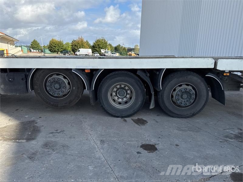 Iveco Stralis 360 EEV 8x2 Camion Plateau Flatbed Truck Platformos/ Pakrovimas iš šono