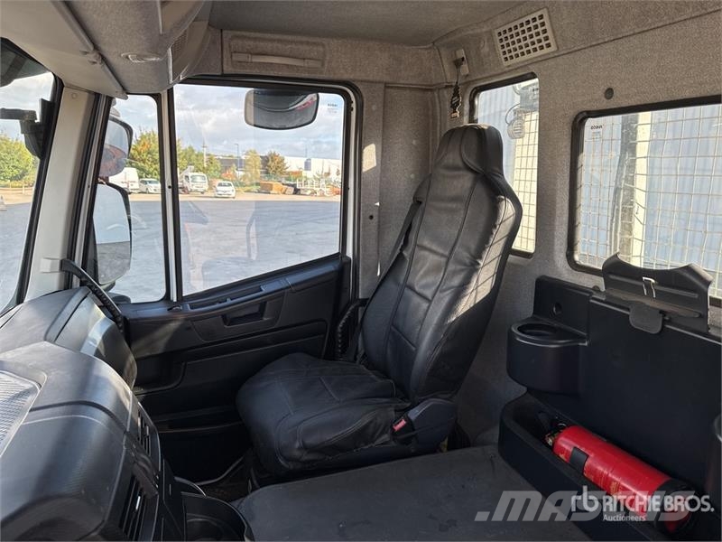 Iveco Stralis 360 EEV 8x2 Camion Plateau Flatbed Truck Platformos/ Pakrovimas iš šono