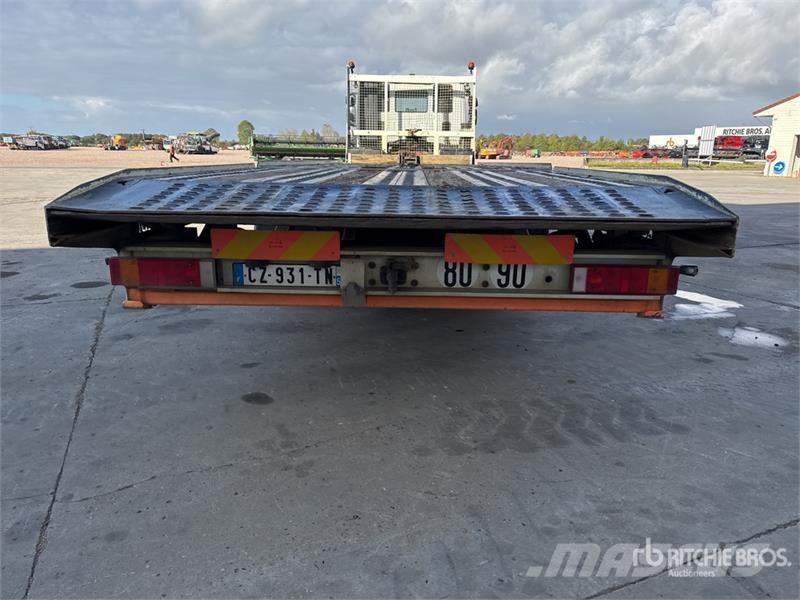 Iveco Stralis 360 EEV 8x2 Camion Plateau Flatbed Truck Platformos/ Pakrovimas iš šono