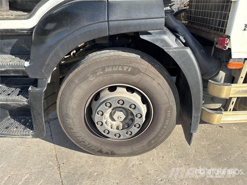 Iveco Stralis 360 EEV 8x2 Camion Plateau Flatbed Truck Platformos/ Pakrovimas iš šono