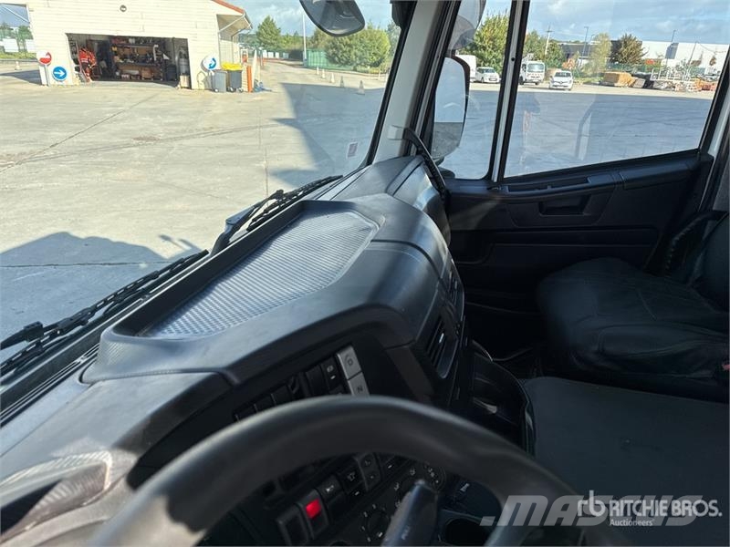Iveco Stralis 360 EEV 8x2 Camion Plateau Flatbed Truck Platformos/ Pakrovimas iš šono
