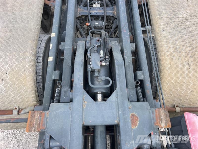 Iveco Stralis 450 6x2 Camion Amplirol Roll-Off Truck Camiones portacubetas