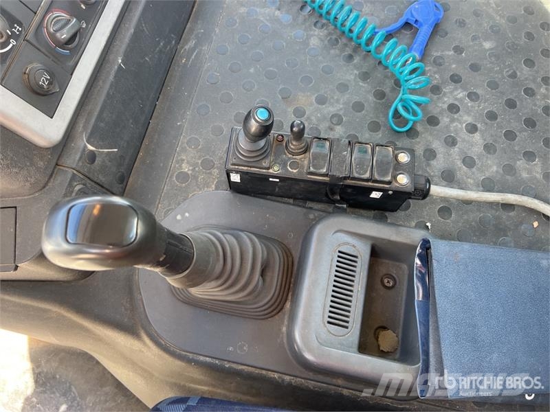 Iveco Stralis 450 6x2 Camion Amplirol Roll-Off Truck Camiones portacubetas