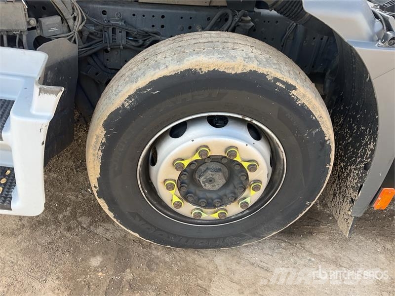 Iveco Stralis 460 LNG 6x2 Tri/A Sleeper Truck Tractor Влекачи