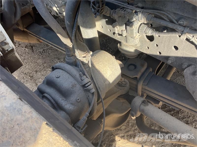 Iveco Stralis 460 LNG 6x2 Tri/A Sleeper Truck Tractor Tractor Units