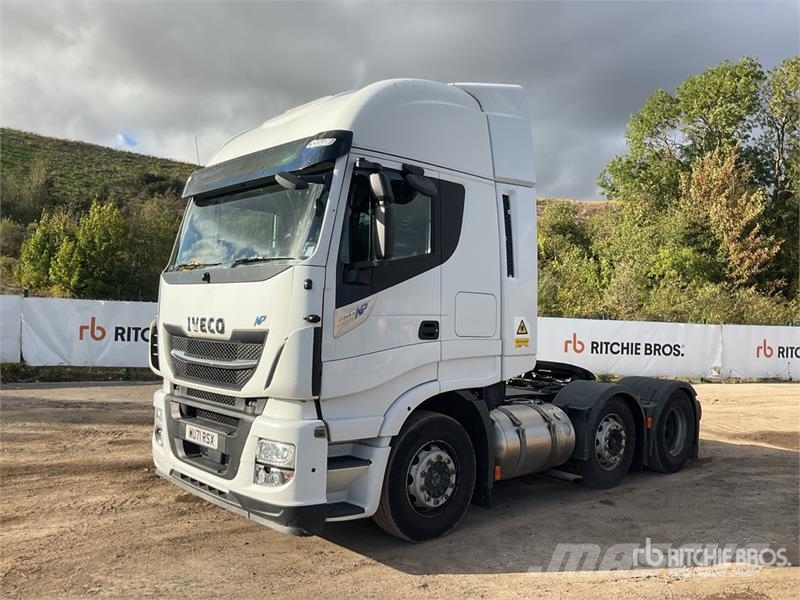 Iveco Stralis 460 LNG 6x2 Tri/A Sleeper Truck Tractor Tractor Units