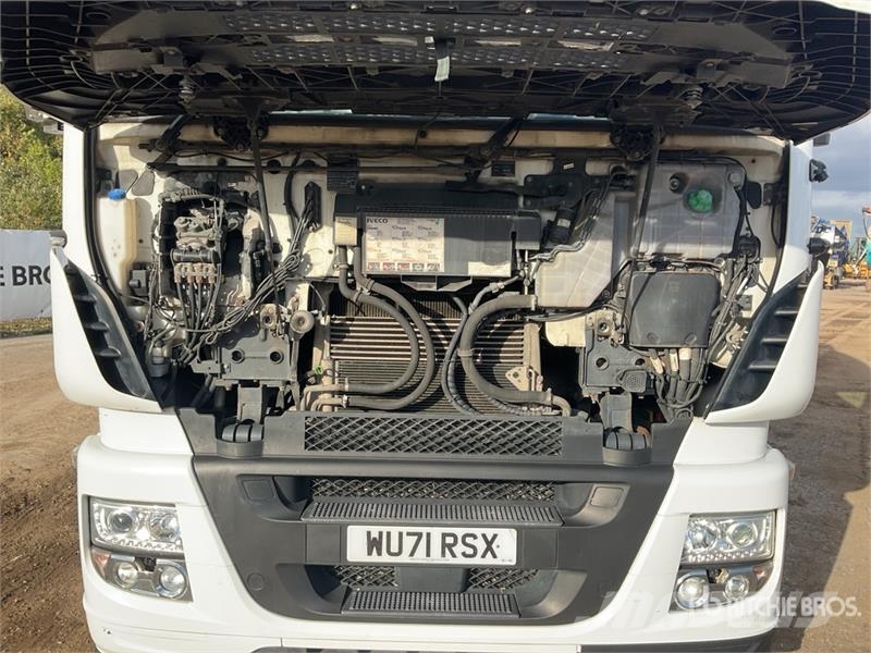Iveco Stralis 460 LNG 6x2 Tri/A Sleeper Truck Tractor Tractor Units