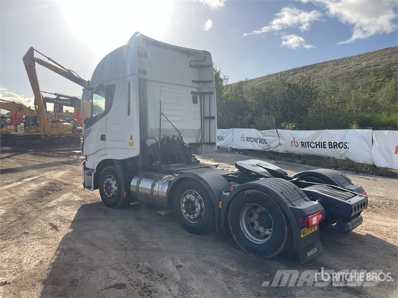 Iveco Stralis 460 LNG 6x2 Tri/A Sleeper Truck Tractor Tractor Units