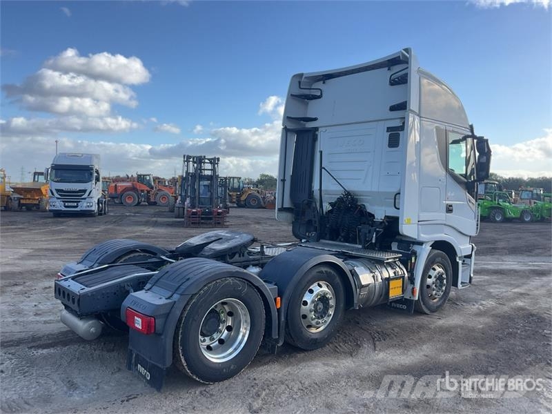 Iveco Stralis 460 LNG 6x2 Tri/A Sleeper Truck Tractor Влекачи