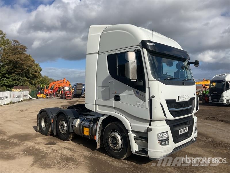 Iveco Stralis 460 LNG 6x2 Tri/A Sleeper Truck Tractor Влекачи