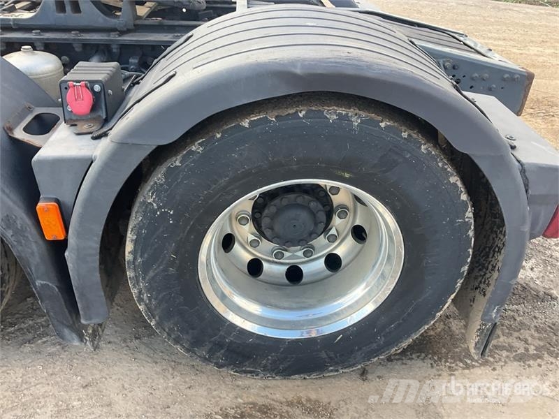Iveco Stralis 460 LNG 6x2 Tri/A Sleeper Truck Tractor Влекачи