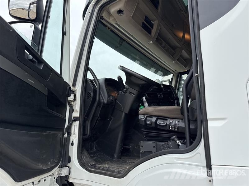 Iveco Stralis 460 XP 4x2 Tracteur Routier Cabine Couchet Truck Tractor Units