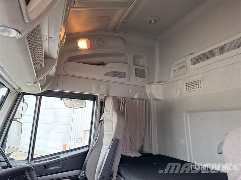 Iveco Stralis 460 XP 4x2 Tracteur Routier Cabine Couchet Truck Tractor Units