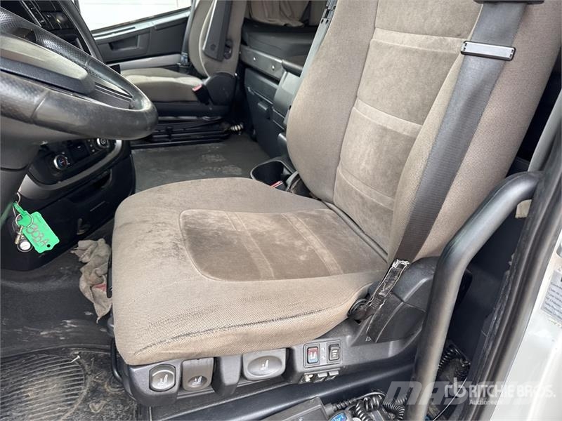 Iveco Stralis 460 XP 4x2 Tracteur Routier Cabine Couchet Truck Tractor Units