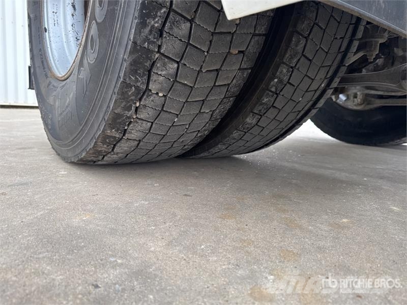 Iveco Stralis 460 XP 4x2 Tracteur Routier Cabine Couchet Truck Tractor Units