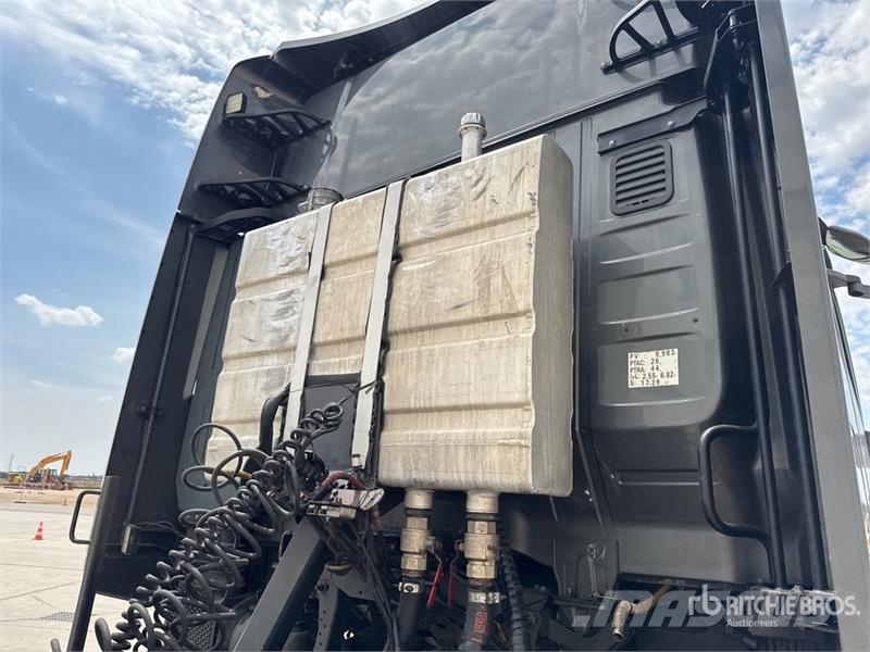 Iveco Stralis 570 X-way 6x4 Logging T/A Sleeper Truck Tr Vetopöytäautot