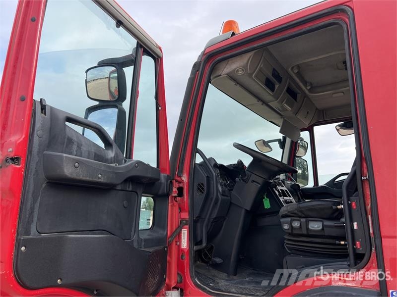 Iveco Trakker 410 8x4 Camion Bi-Benne Tri/A Dump Truck 덤프 트럭