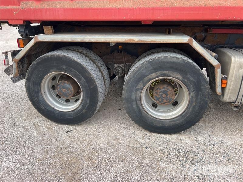 Iveco Trakker 410 8x4 Camion Bi-Benne Tri/A Dump Truck 덤프 트럭