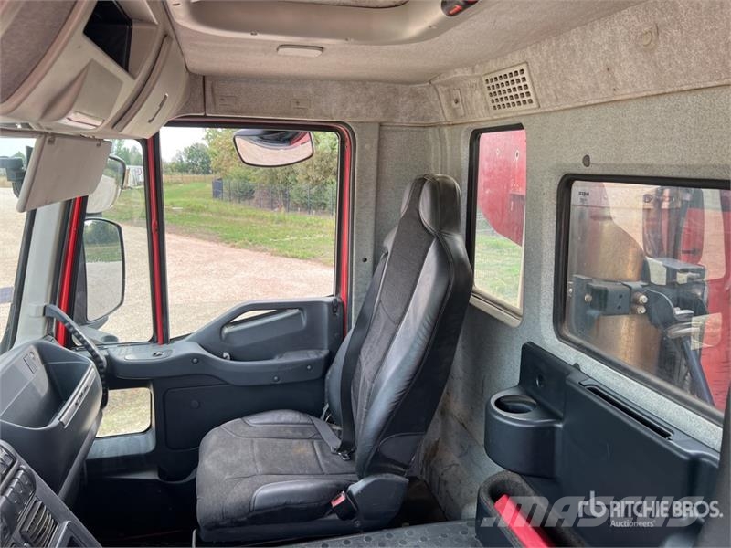 Iveco Trakker 410 8x4 Camion Bi-Benne Tri/A Dump Truck 덤프 트럭