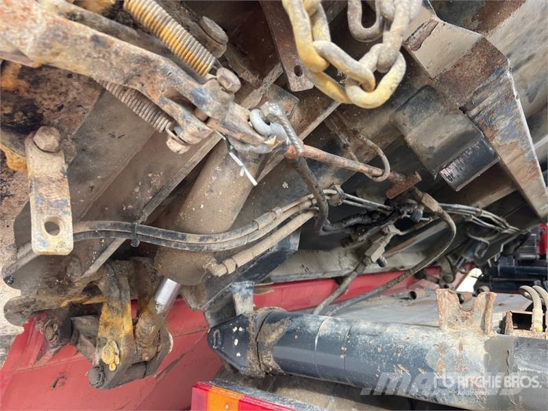Iveco Trakker 410 8x4 Camion Bi-Benne Tri/A Dump Truck 덤프 트럭