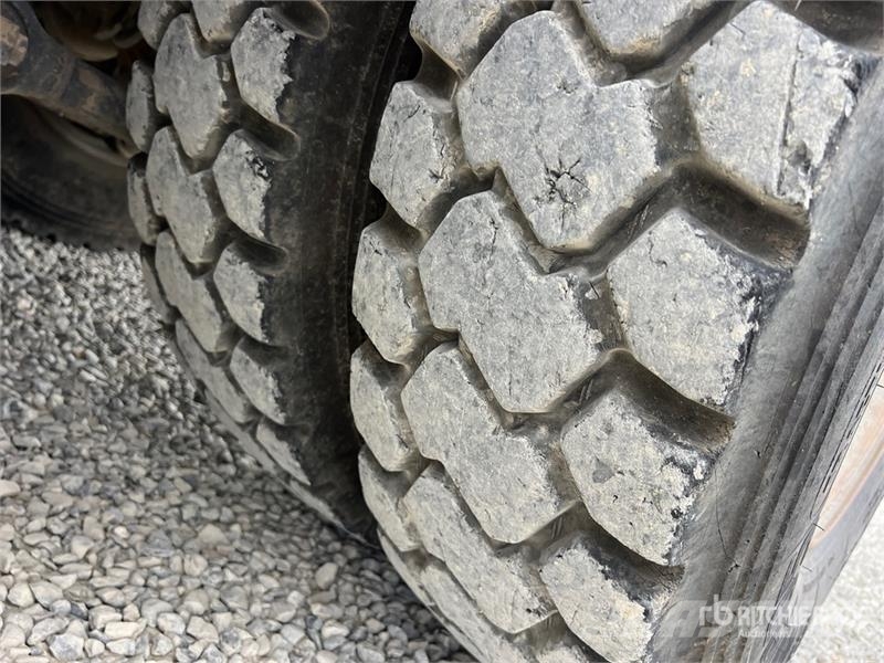 Iveco Trakker 450 Kiper tovornjaki