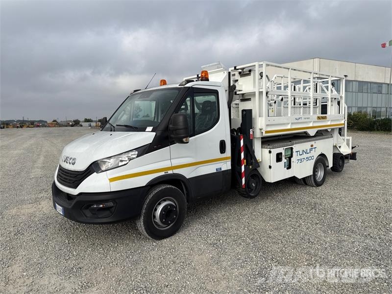 Iveco Tunlift 737-500 5 m on Iveco Daily 70-180 4x2 Buck Auto korvtõstukid