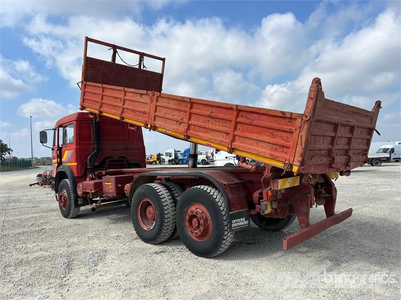 Iveco Unic 190-30 6x2 T/A Dump Truck Camion benne