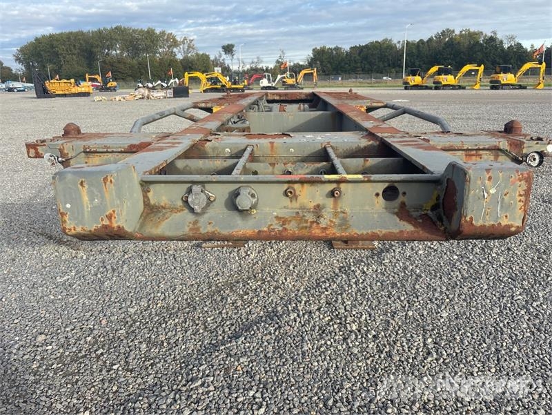 IWT T/A Container Trailer (Inoperable) Container trailers