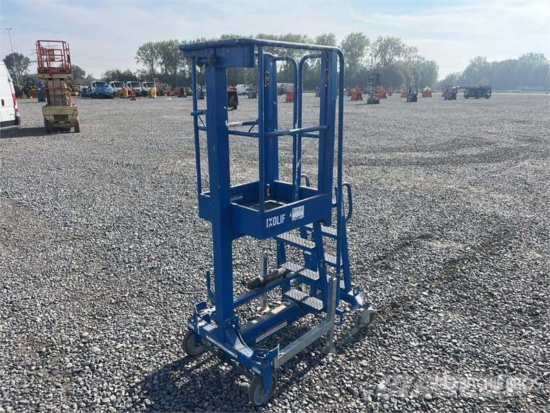 Ixolift 400S Adjustable Work Platform Scaffolding Gerüste & Zubehör