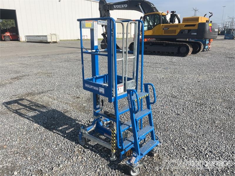 Ixolift 400S Manual Push-Around Work Platform Other components