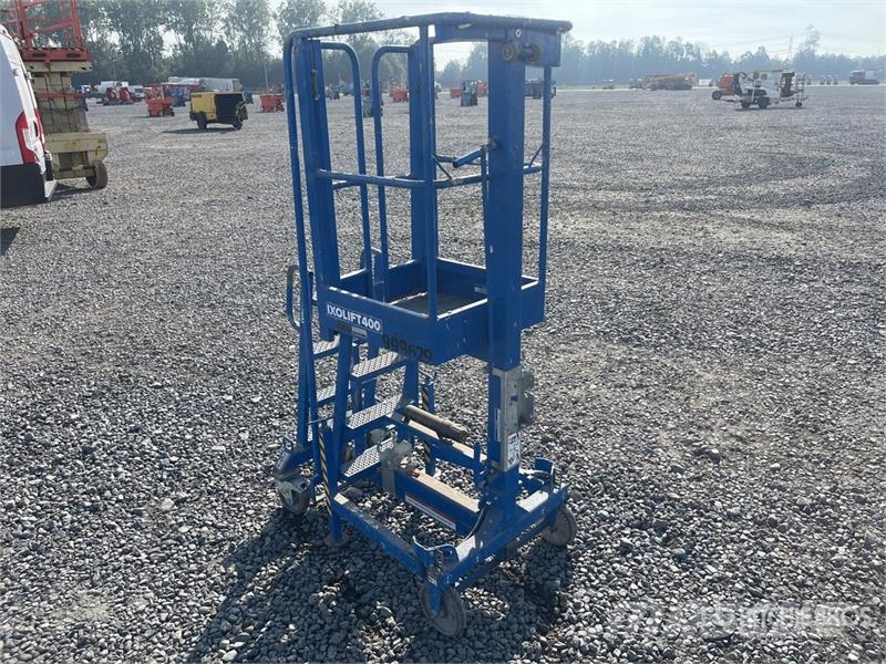 Ixolift 400S Manual Push-Around Work Platform Other components