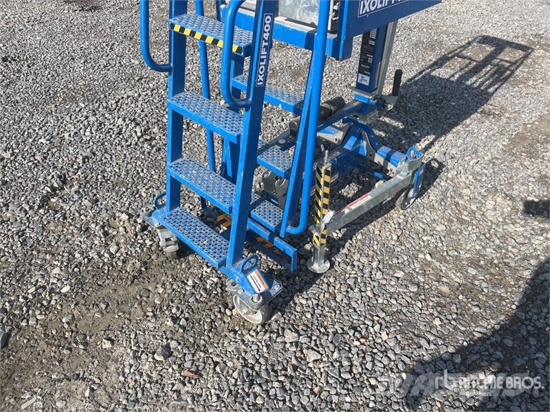 Ixolift 400S Manual Push-Around Work Platform Other components