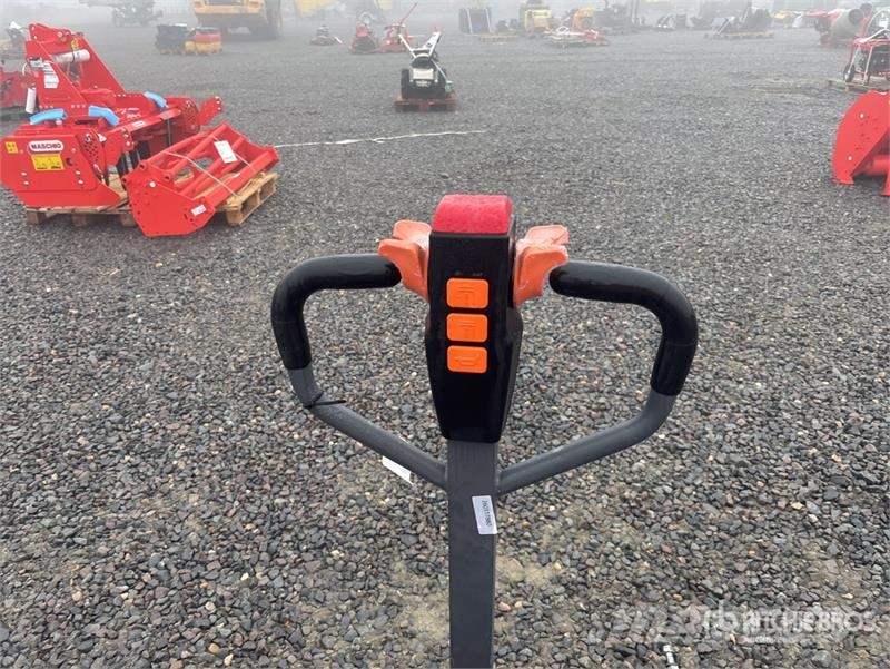 JAC CBD15 1600 kg Electric Pallet Jack (Unused) Pumppukärryt